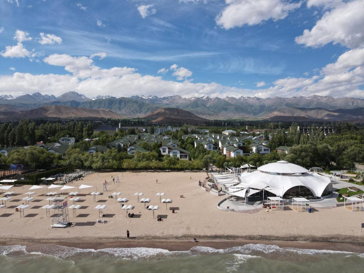 Kapriz Issyk Kul Resort Tscholponata Exterior foto