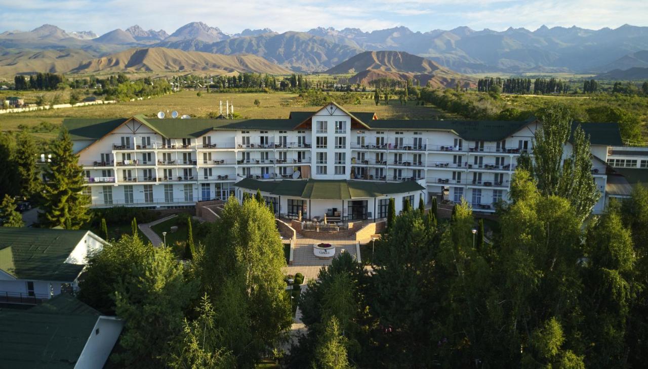 Kapriz Issyk Kul Resort Tscholponata Exterior foto