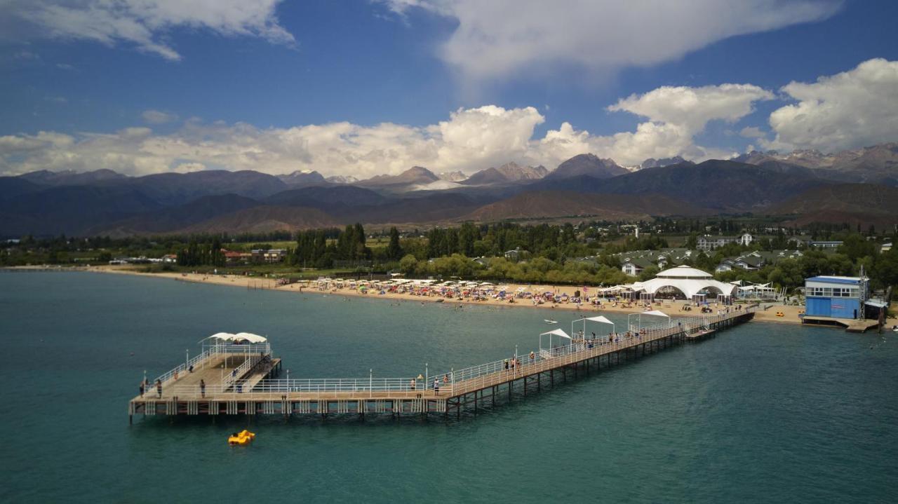 Kapriz Issyk Kul Resort Tscholponata Exterior foto