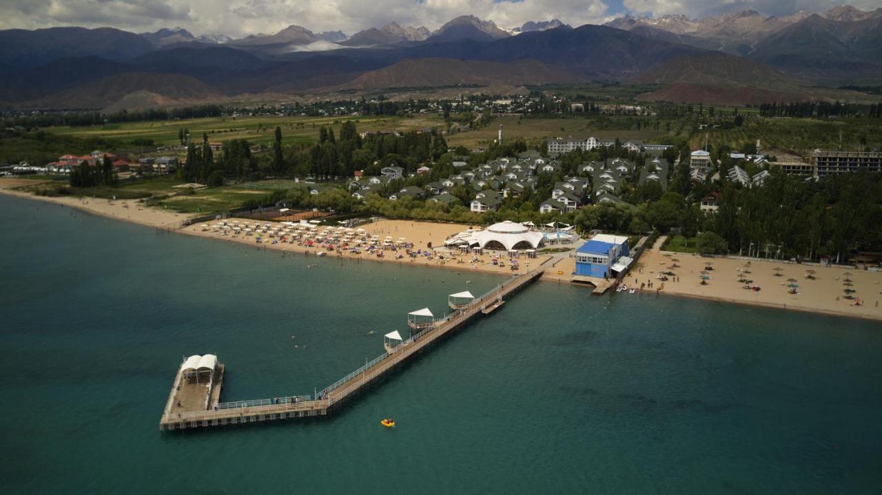 Kapriz Issyk Kul Resort Tscholponata Exterior foto